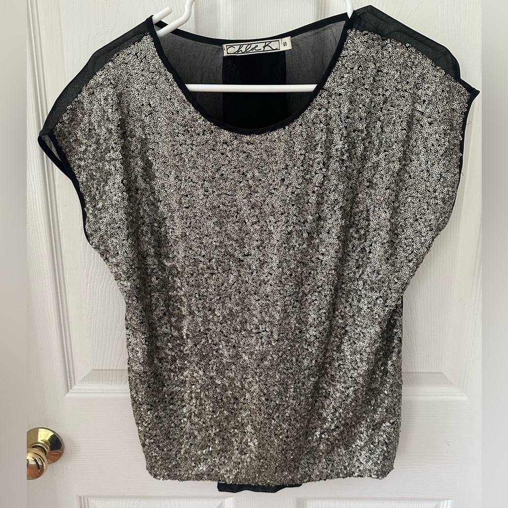 Women’s Black and Silver Sequin Top